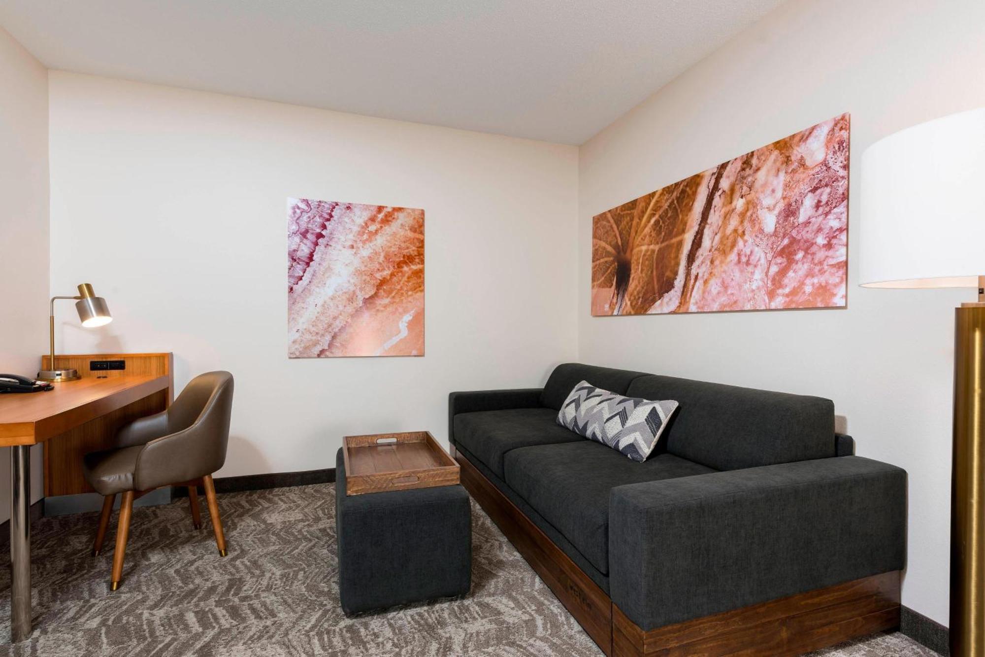 Springhill Suites Grand Rapids North Walker Exteriér fotografie