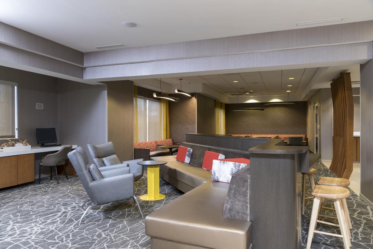 Springhill Suites Grand Rapids North Walker Exteriér fotografie